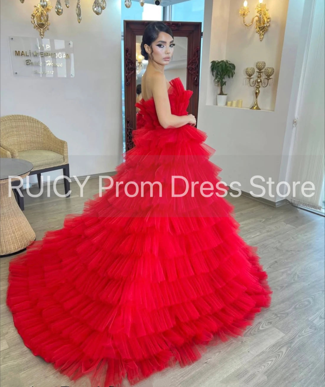 Maxy Customized Red Prom Dresses Elegant Women Strapless Tiered Dubai Bespoke Occasion Turkey Wedding Party Dress Gala Ball Gown