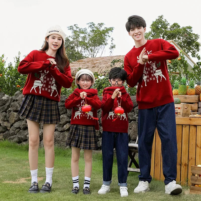 Family Christmas Matching Outfits Mother Daughter Sweater for New Year Father and Son Jumper Dad Mom and Children Knit Pullover