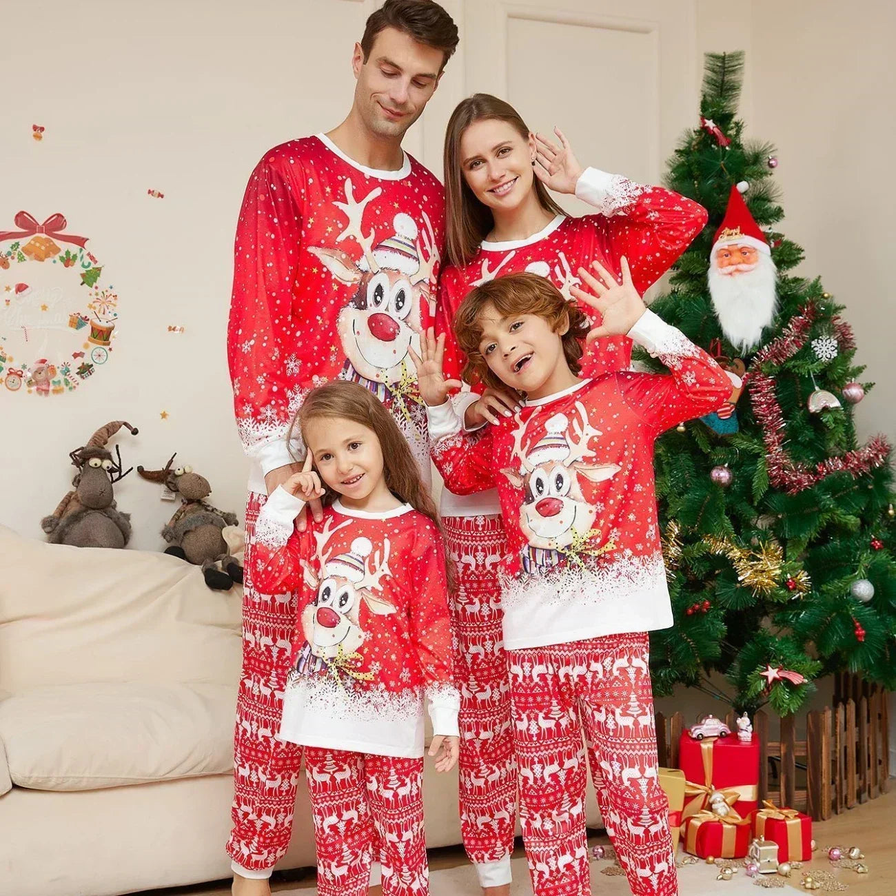 Maxy Christmas Family Matching Outfits Christmas Pajamas Set Xmas Cartoon Printed Sleepwear Homewear Pajamas for Kids Mom Dad