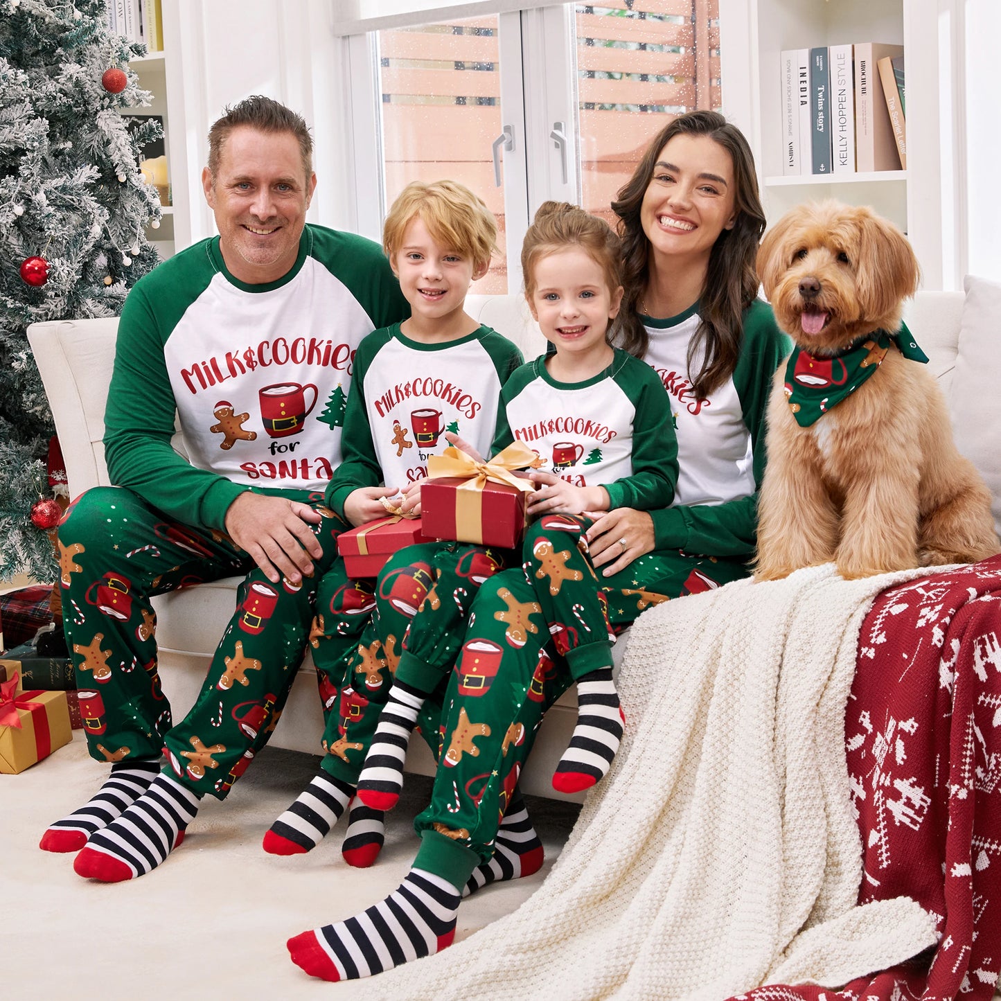 PatPat Christmas Family Pajamas Sets Raglan Sleeves Santa Top Allover Pants Drawstring and Pockets ( Flame Resistant )