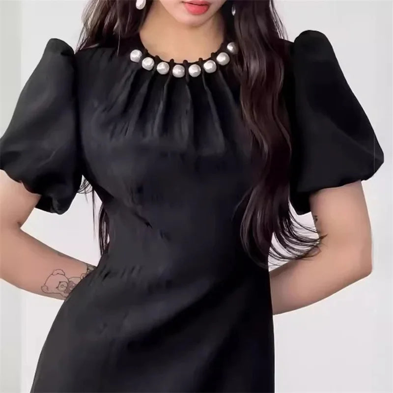 Summer New Arrival Fashion 2024 Women’s O-neck Short Sleeve Pleated Pearls Beading Elegant Black Mini Slim Dresses