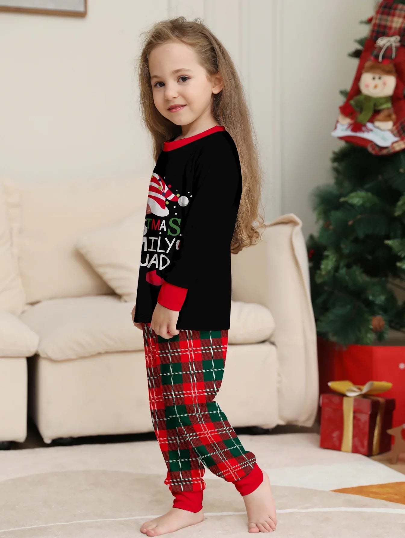 New Christmas 2024 Adults Kids Matching Pajamas Set Long Sleeve 2 Pieces Suit Homewear Baby Dog Romper Family Look Loose Pyjamas