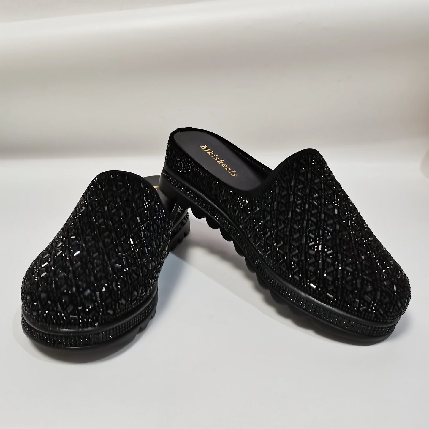 Thick Maxy Soled Shoes for Women's New Casual Comfortable Lady Sequins Slippers Beach Shoes