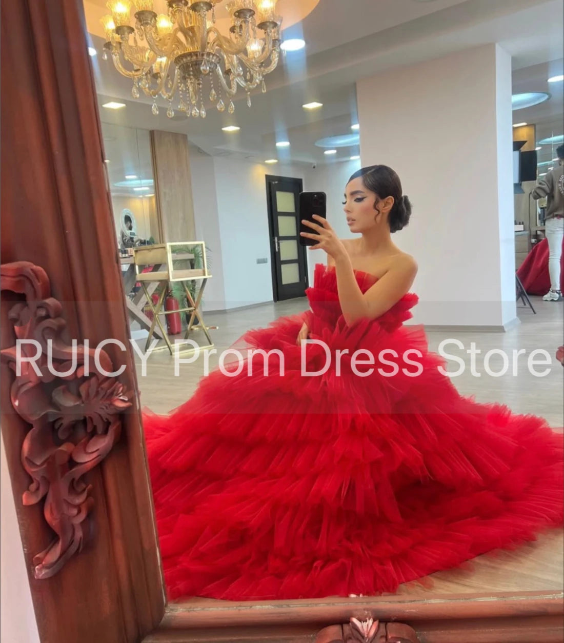 Maxy Customized Red Prom Dresses Elegant Women Strapless Tiered Dubai Bespoke Occasion Turkey Wedding Party Dress Gala Ball Gown