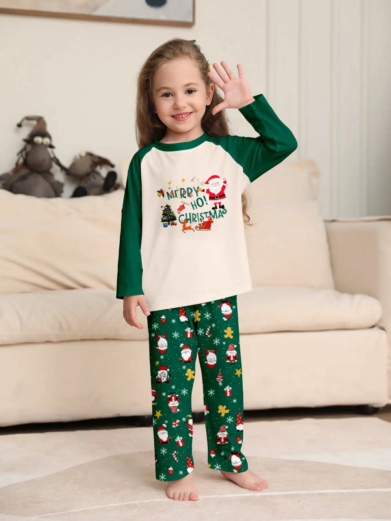 Merry Christmas Green Print Family Matching Outfits Casual Loose Sleepwear Full Sleeve O Neck Pajamas Adults Kids Clothing Set