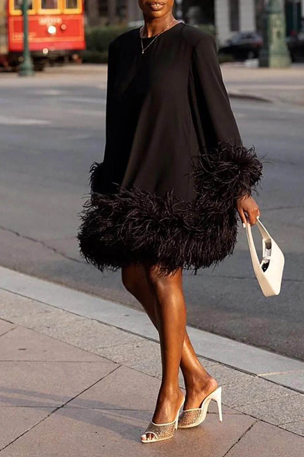 Amay Plus Size Flare Sleeve Femme Pullover Dress Sexy Patchwork Feather Women Evening Dress Fall Elegant O-neck A-Line Mini Dress