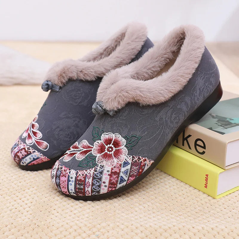 Maxy Winter Women's Fashion Non-Slip Flat Shoes Lightweight Casual Soft Snow Shoes Comfortable Plugging Thickening Warm Shoes