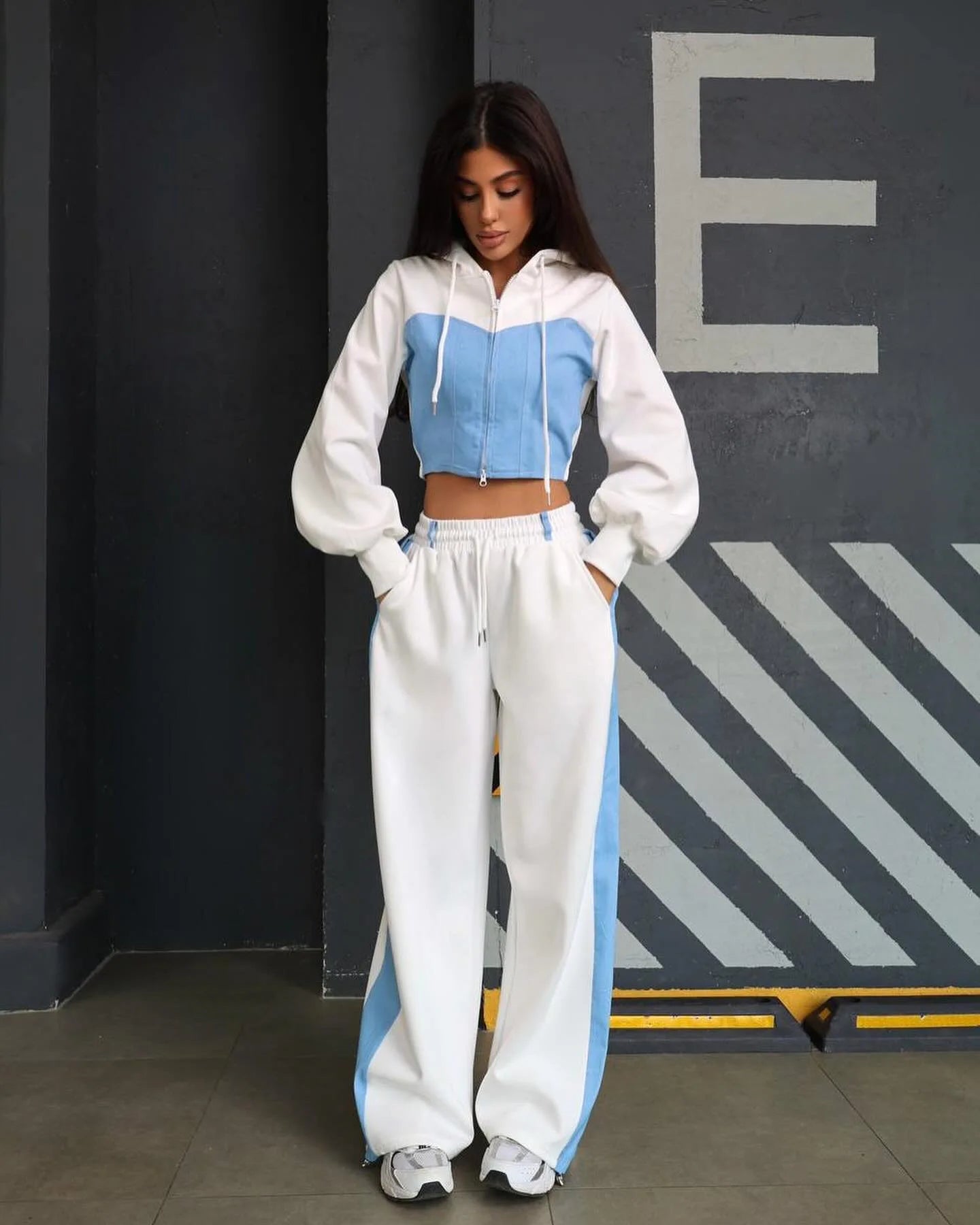 Maxy Casual Patchwork Denim 2 Piece Sets Women Outfit Slim Hoodies Crop Top Wide Leg Sweatpants Suit Streetwear Fashion Tracksuits