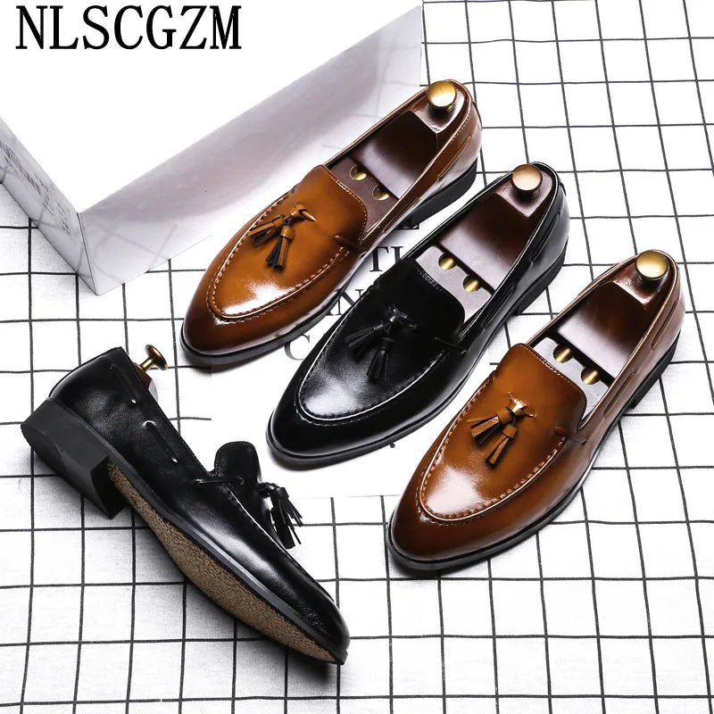 Amay Party Shoes Men Classic Italian Shoes Men Formal Evening Dress Loafers Luxury Elegant Men Shoes Leather Sepatu Slip On Pria Buty