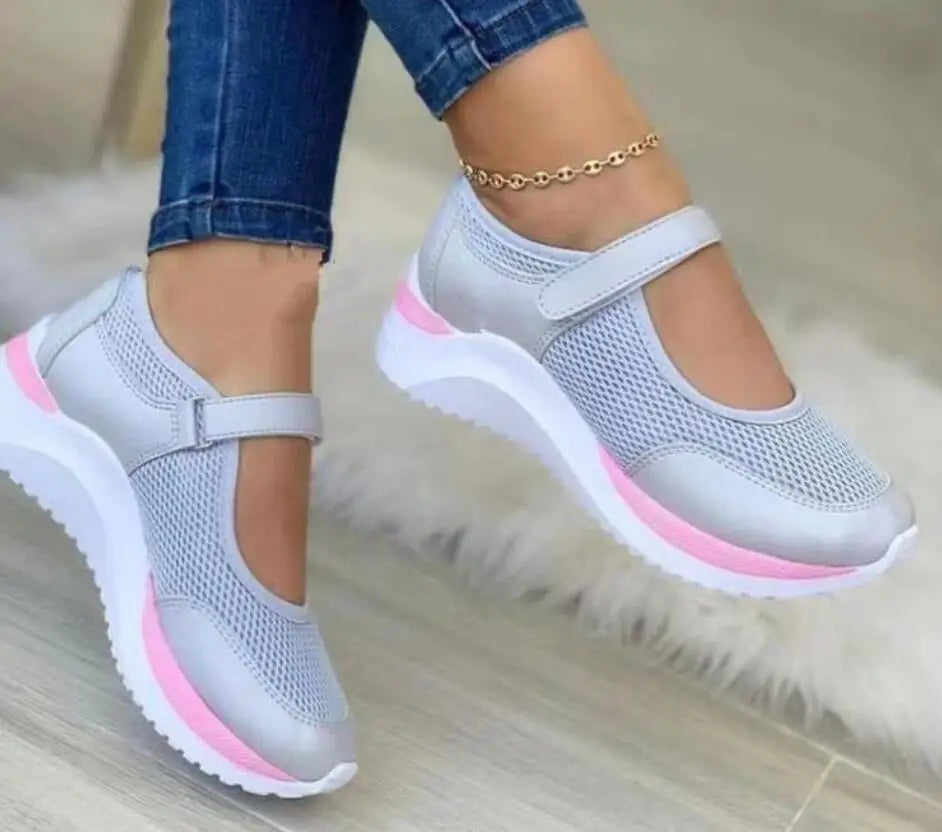 Maxy Fashion Sneakers for Women Round toe knitted platform sandals Mesh Breathable Loafers Tenis Feminino Casual Sports Women Flats