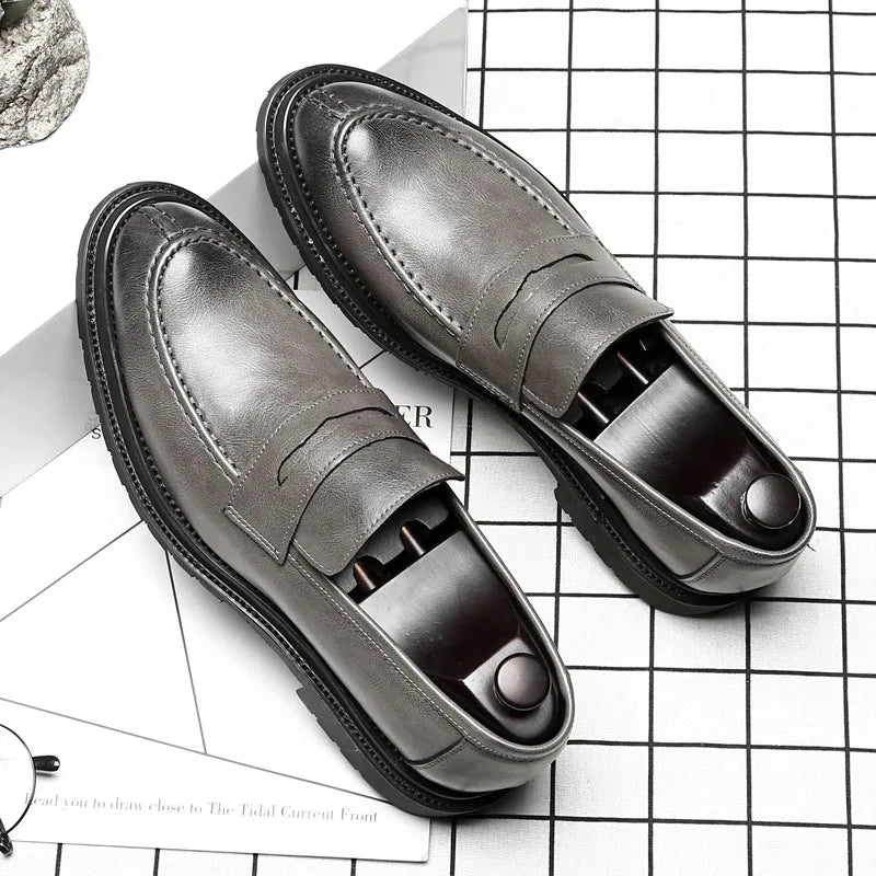 Maxy New Arrival Luxury Italian Brand Men Leather Flats Men British Brogue Dress Shoes Formal Business Oxfords Shoes for Men