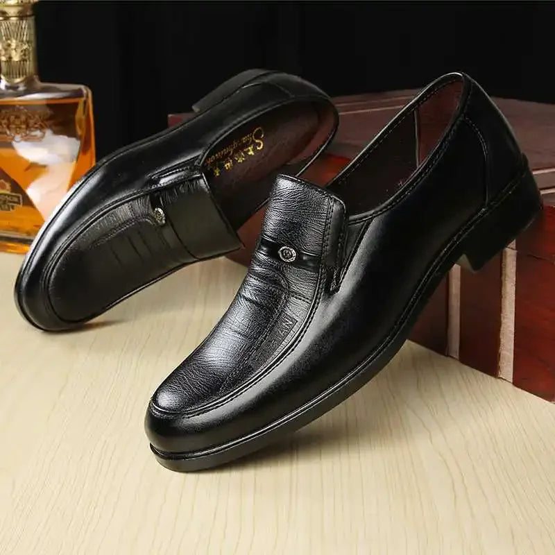 Amay Men Brand Dress Italian Leather Shoes Slip on Fashion Men Leather Moccasin Glitter Formal Male Shoes Pointed Toe Shoes for Men