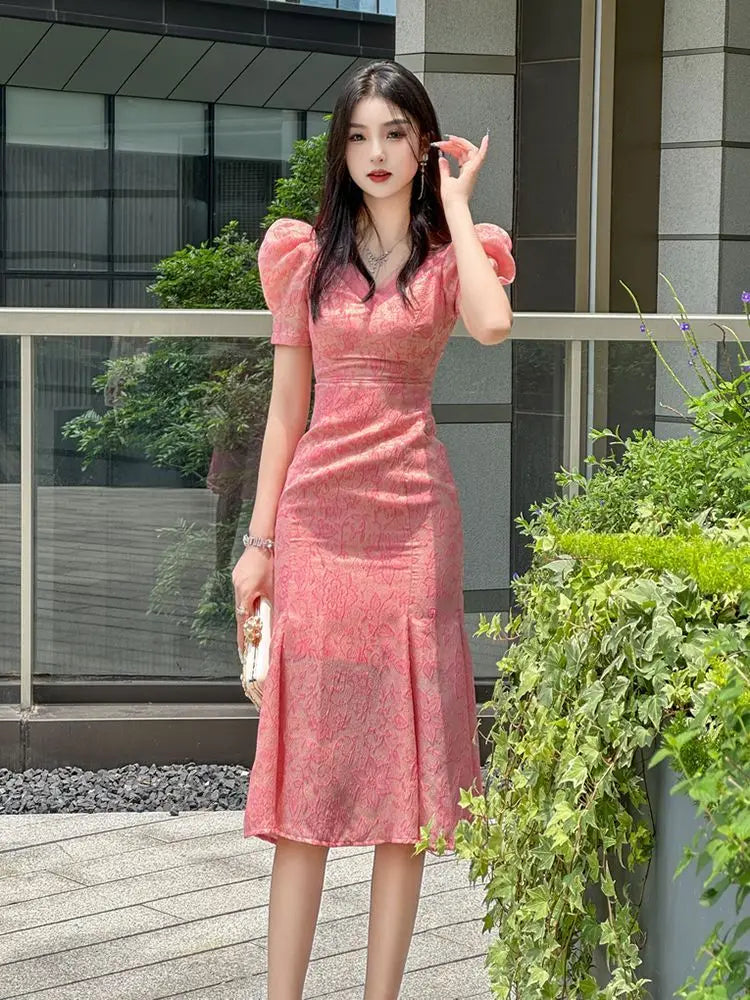 Maxy Women's 2024 Summer New Fashion Dress Long Skirt Slim Fit V-neck Bubble Sleeves Fragmented Flower Slimming Dress Trend