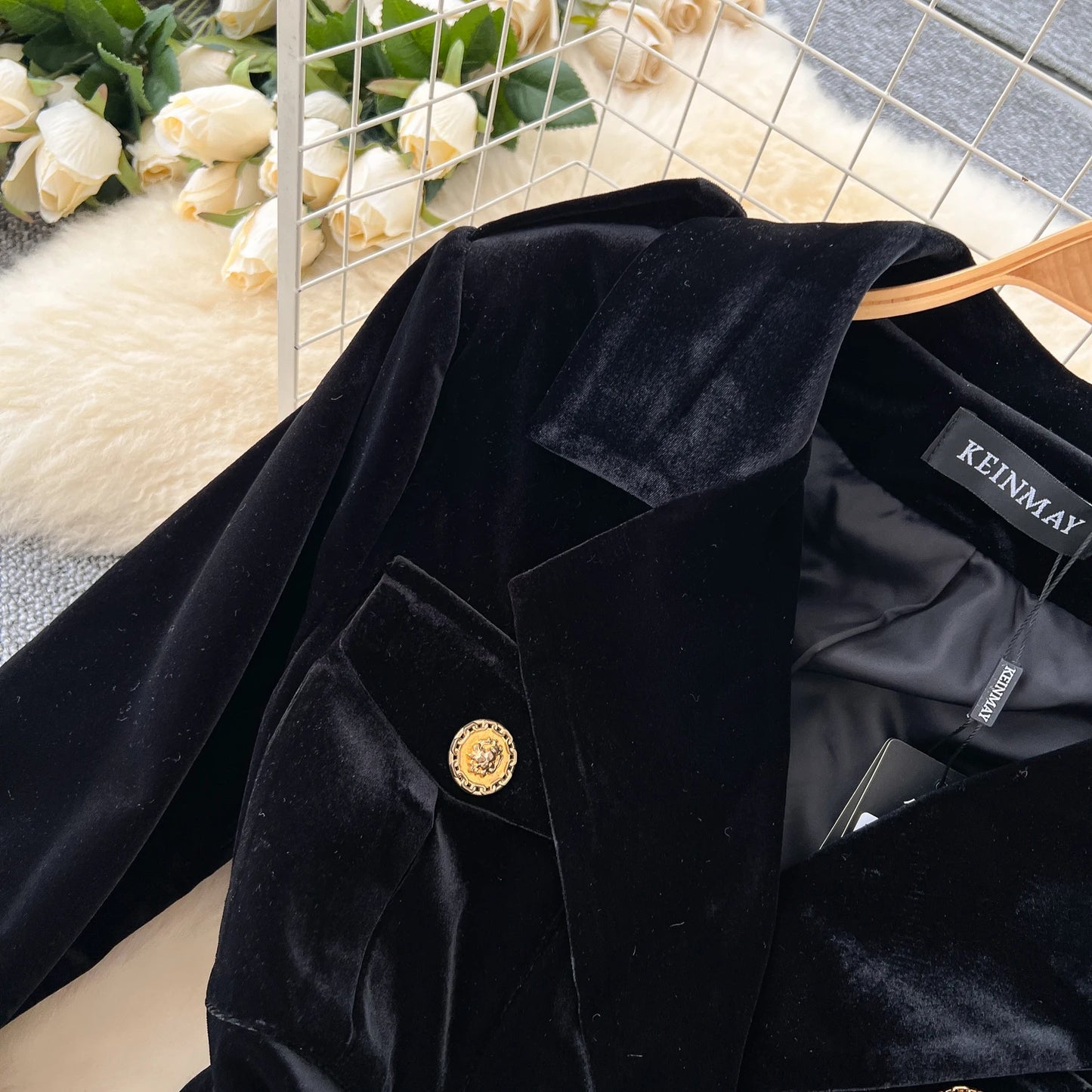 Amay Elegant Turn-down Collar Vintage Long Sleeve Chic Metal Buckle Slim Bandage Coat Korean Fashion Office High Street Winter Top