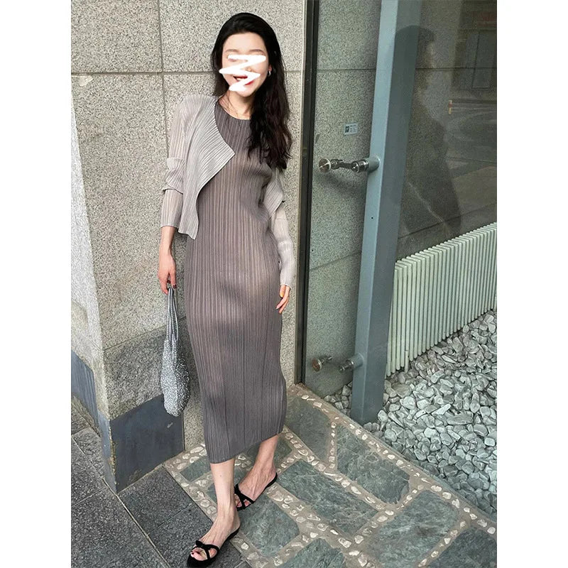 Maxy Loose Peplum Set Miyake Summer Fashion Design Pleated Solid Color Cardigan Sleeveless Tank Dress Women's Two Piece Set
