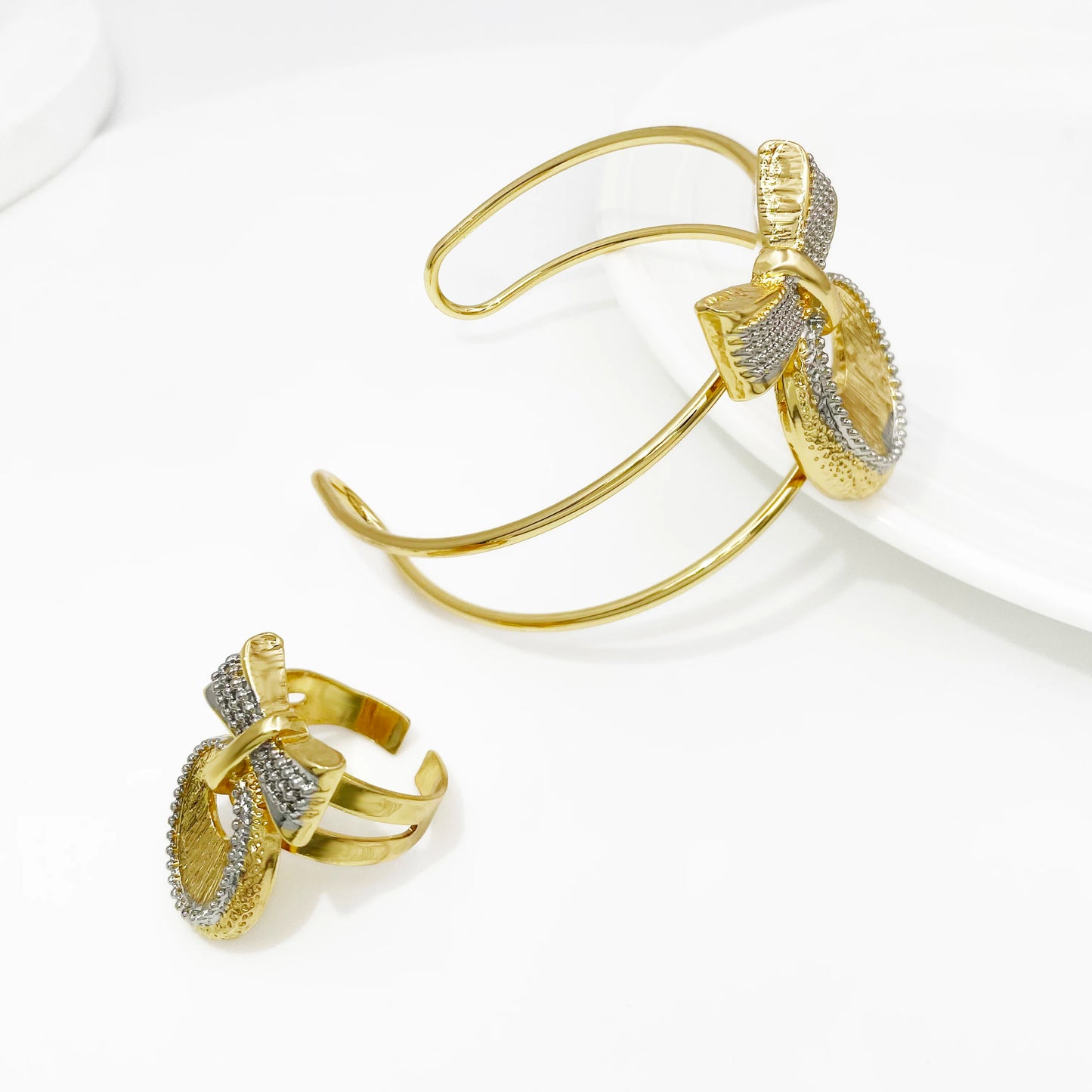 Maxy 18K Gold Plated Jewelry Set For Women Two Tone Design Open Bangle Earrings Necklace Ring 4Pcs Set Jewelry Wedding Party