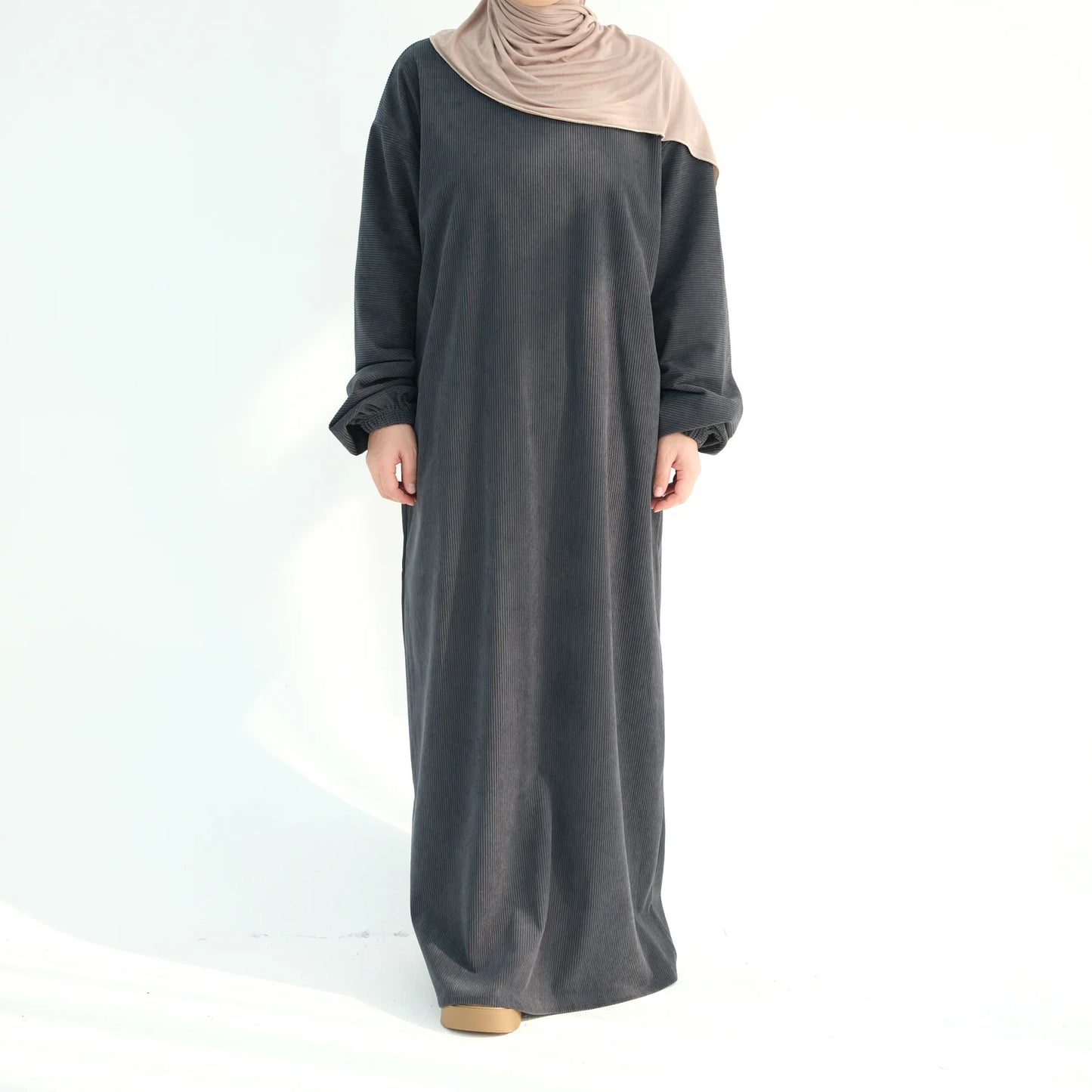 Maxy Closed Abaya Sweatshirt Muslim Dress Plain Casual Abayas for Women Dubai Traditional Turkey Islamic Clothing Kaftan Hijab Robe