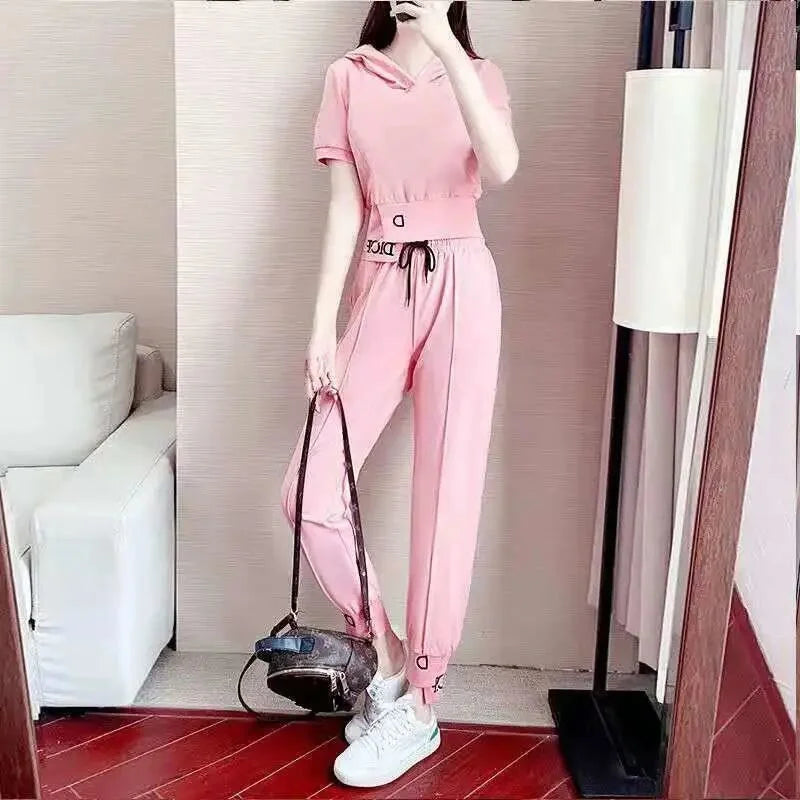 Zay Women's Fashion Tracksuit Spring Summer New and Korean Version Sports Casual Suit Short Sleeve Crop Top Pants Two Piece Set