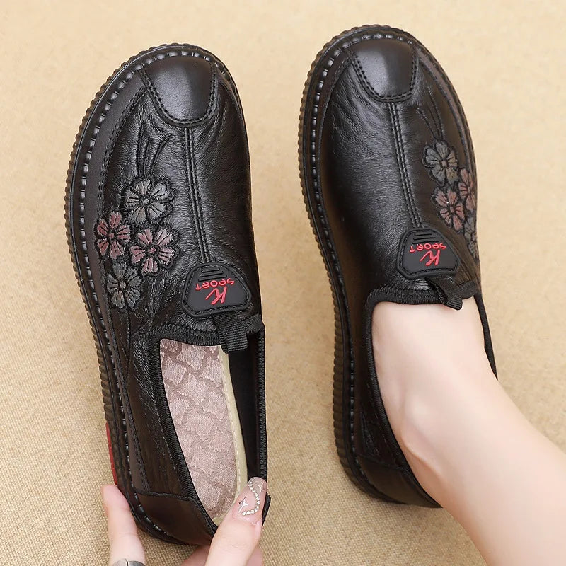 Maxy New Spring /Autumn Genuine Leather Breathable Flats Ballet Shoes Female Casual Shoes Office Lady Comfort Shoes