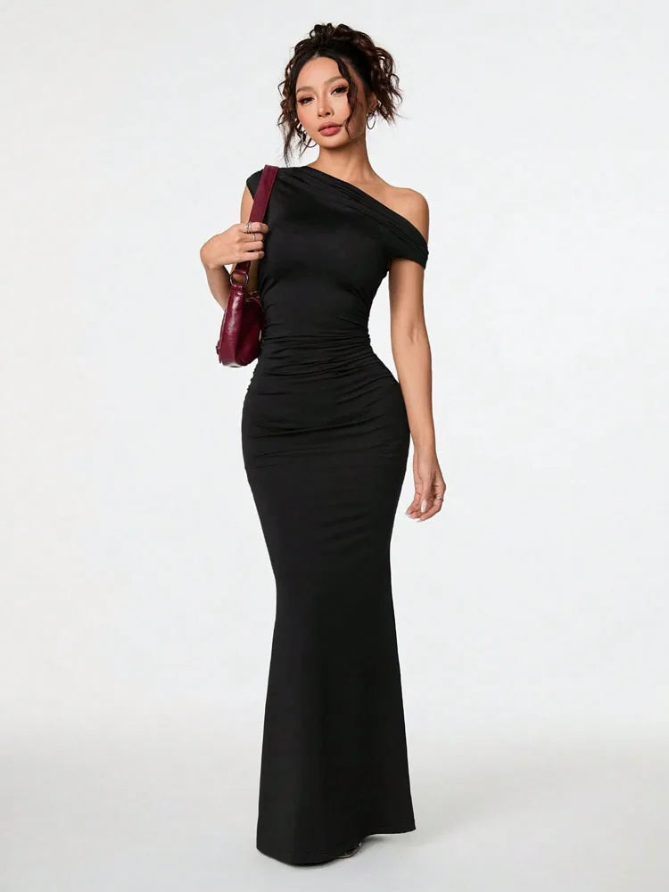 Elegant Black One Shoulder Mermaid Evening Gown Ruched Bodycon Floor Length Formal Party Dresses for Women Wedding Prom Cocktail