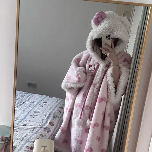 Visco Hooded Hello kitty Plush Robes Girls Cute Sanrio Anime Pajamas Blanket High Quality Casual Fleece Sleepwear Women Clothing