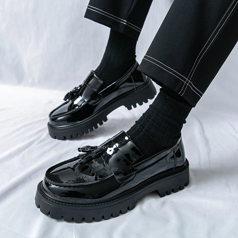 Vissco New Casual Business Shoe for Men Outdoor Wear-Resistant Trendy All-match Thick Bottom Fashion Dress Men's Shoes Four Seasons