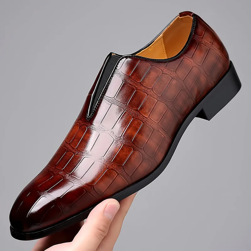Amay Luxurious Men's Leather slip on Shoes Business Man Flat Classic Men Dress Shoes Leather Italian Formal Oxford shoes
