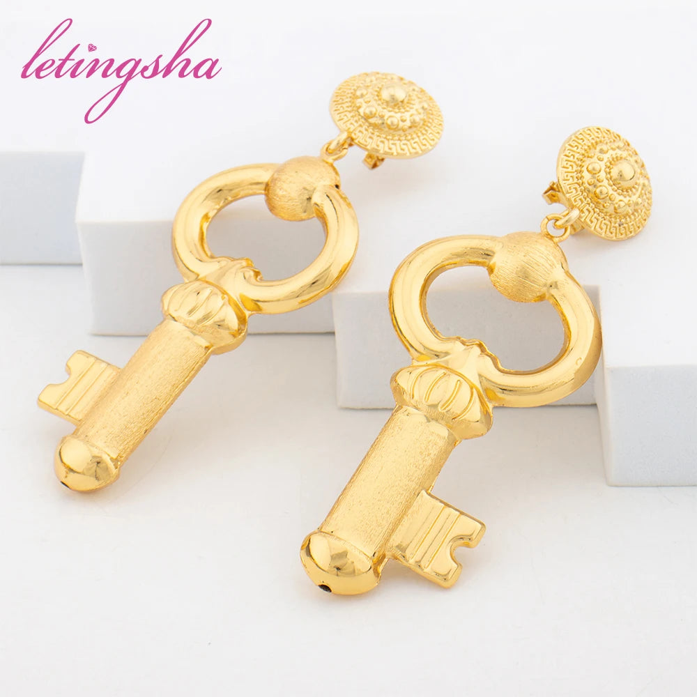 Amay Copper Gold Plated Jewelry Set Hip Hop Key Design Necklace Earrings Luxury Classic Bangle Ring Set Daily Wear Party Gift