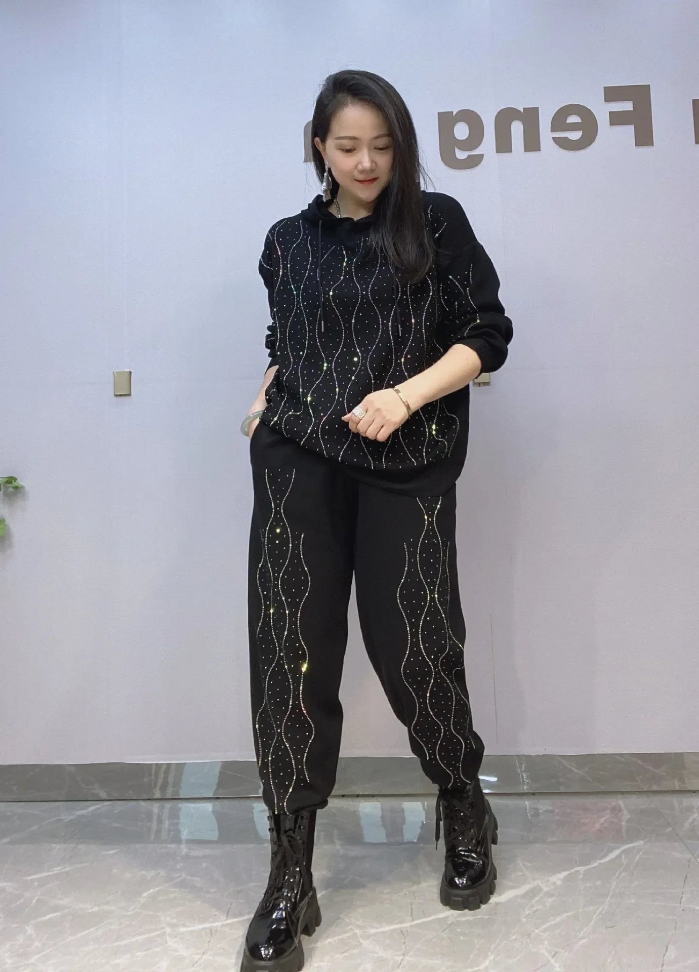 Maxy Fashion Striped Diamonds Sweater Set with Long Pants Women Autumn Tracksuit Loose Casual Hooded Two Piece Sets Womens Outifits