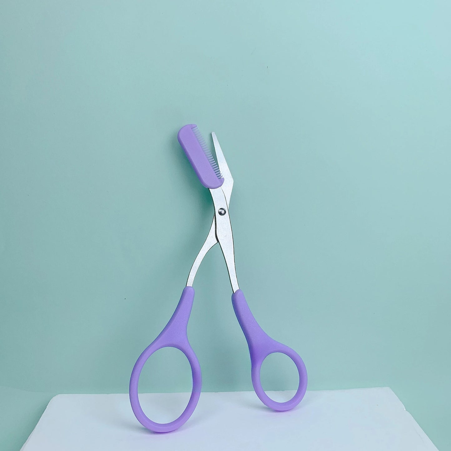 Maxy Eyebrow Razor Scissor Stainless Steel Safe Anti-scratch Trimmer for Beginners Crescent Sharp Beauty Tool Multi-color