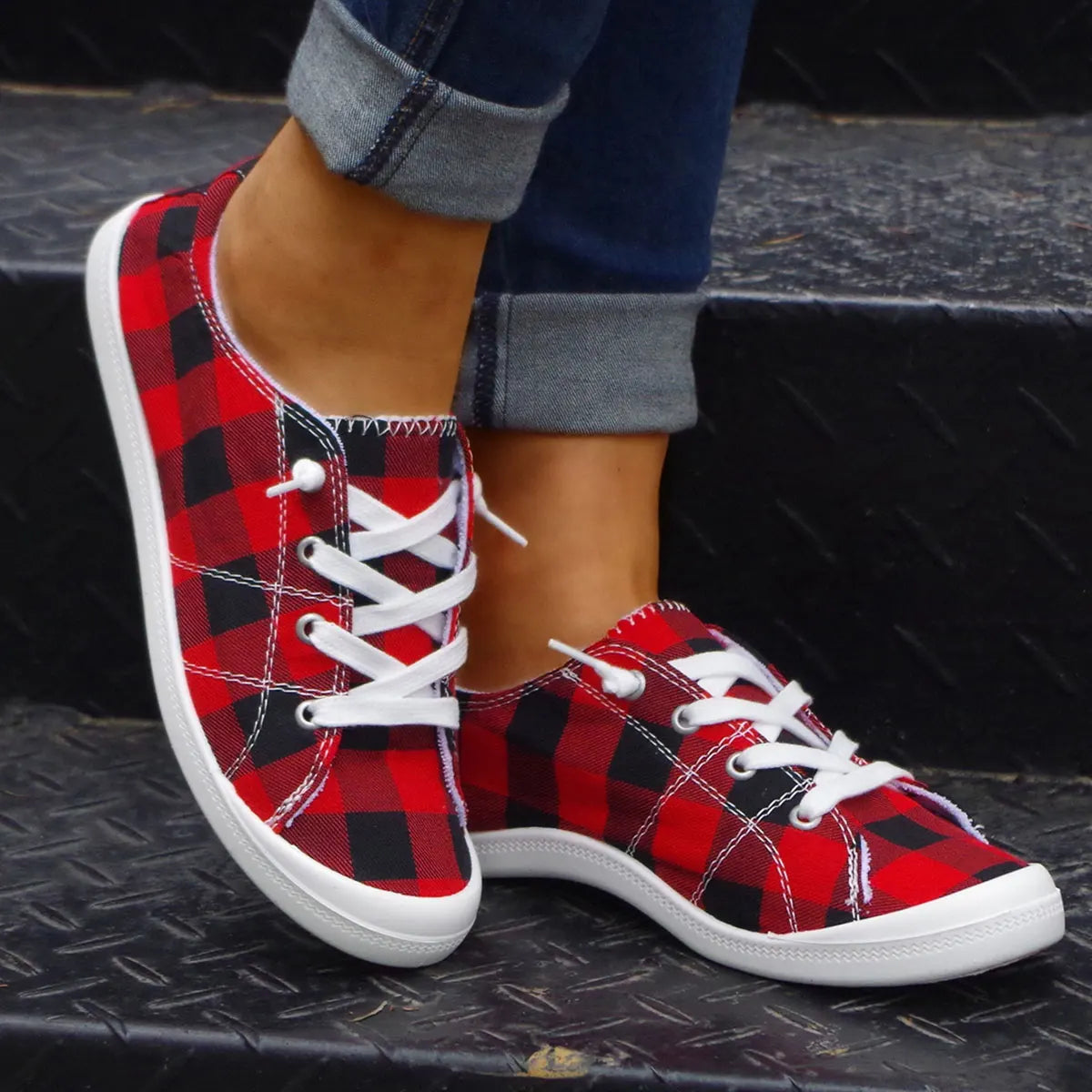 Maxy Women's Christmas New Fashion Red and Black Plaid Casual Cloth Shoes, Large Size Women's Shoes