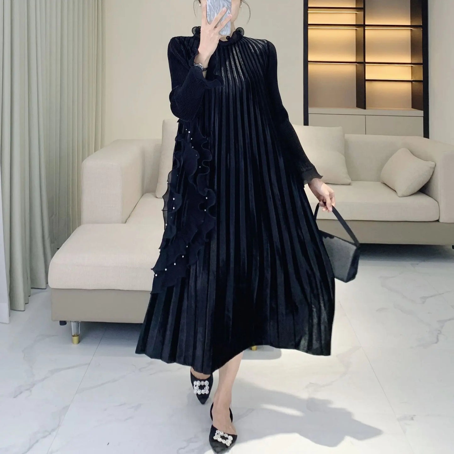 Maxy Light Luxury Velvet Dress Banquet High-end Loose Heavy Industry Beads To Cover The Meat and Show Thinness Ong Dress