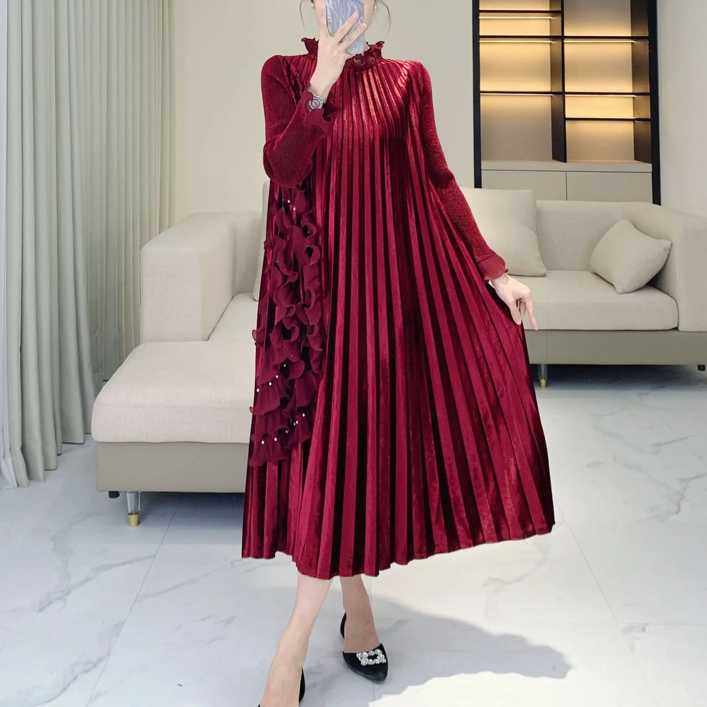 Maxy Light Luxury Velvet Dress Banquet High-end Loose Heavy Industry Beads To Cover The Meat and Show Thinness Ong Dress
