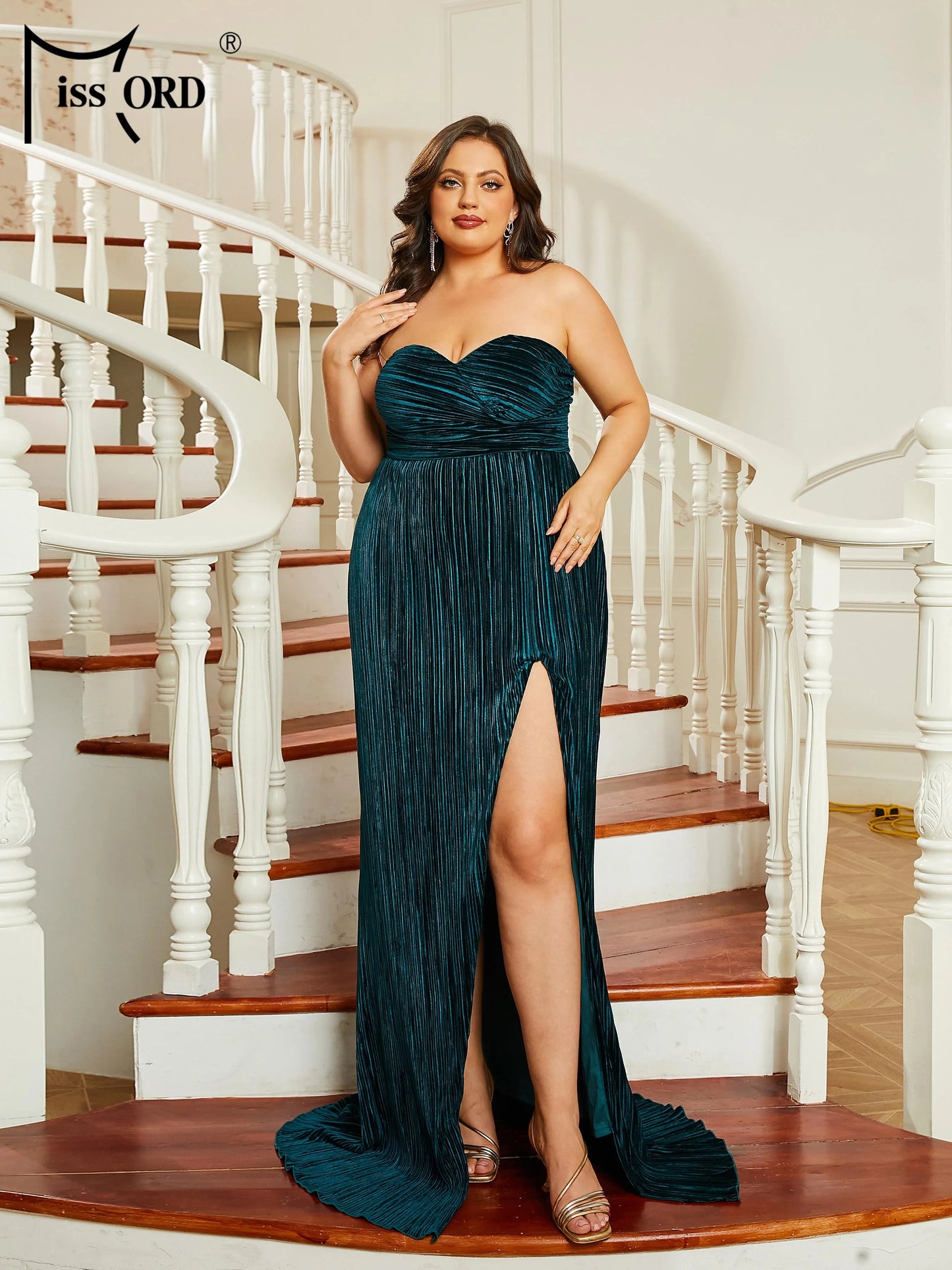 Momsey New Plus Size Strapless Pleated Split Green Velvet Prom Party Evening Formal Occasion Dresses