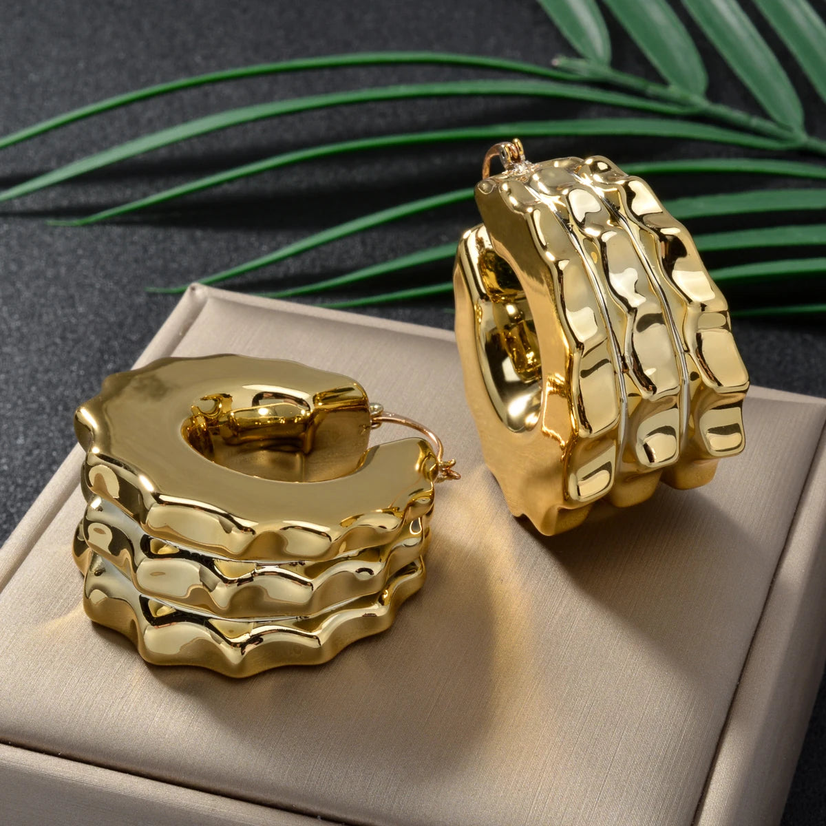 Maxy Hoop Earrings Girl's Gift Gold Plated Jewelry Sets Italian Ornaments Fashion Luxury Women Party Daily Wear