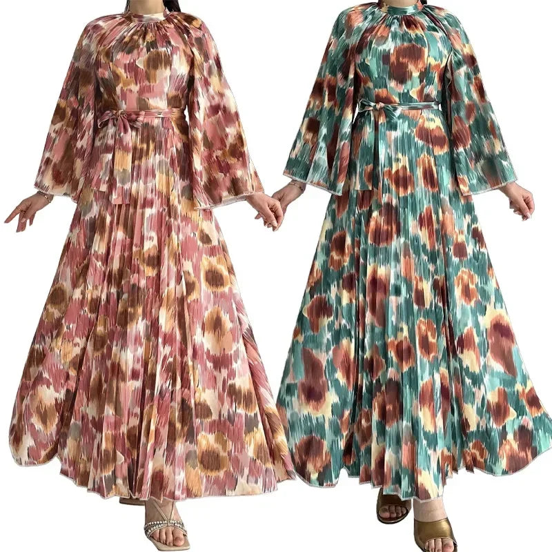 Maxy An Indian Ladies' Muslim Robe. It Is A Fashionable Long - Printed Dress with A Belt From Dubai, Turkey in The Middle East