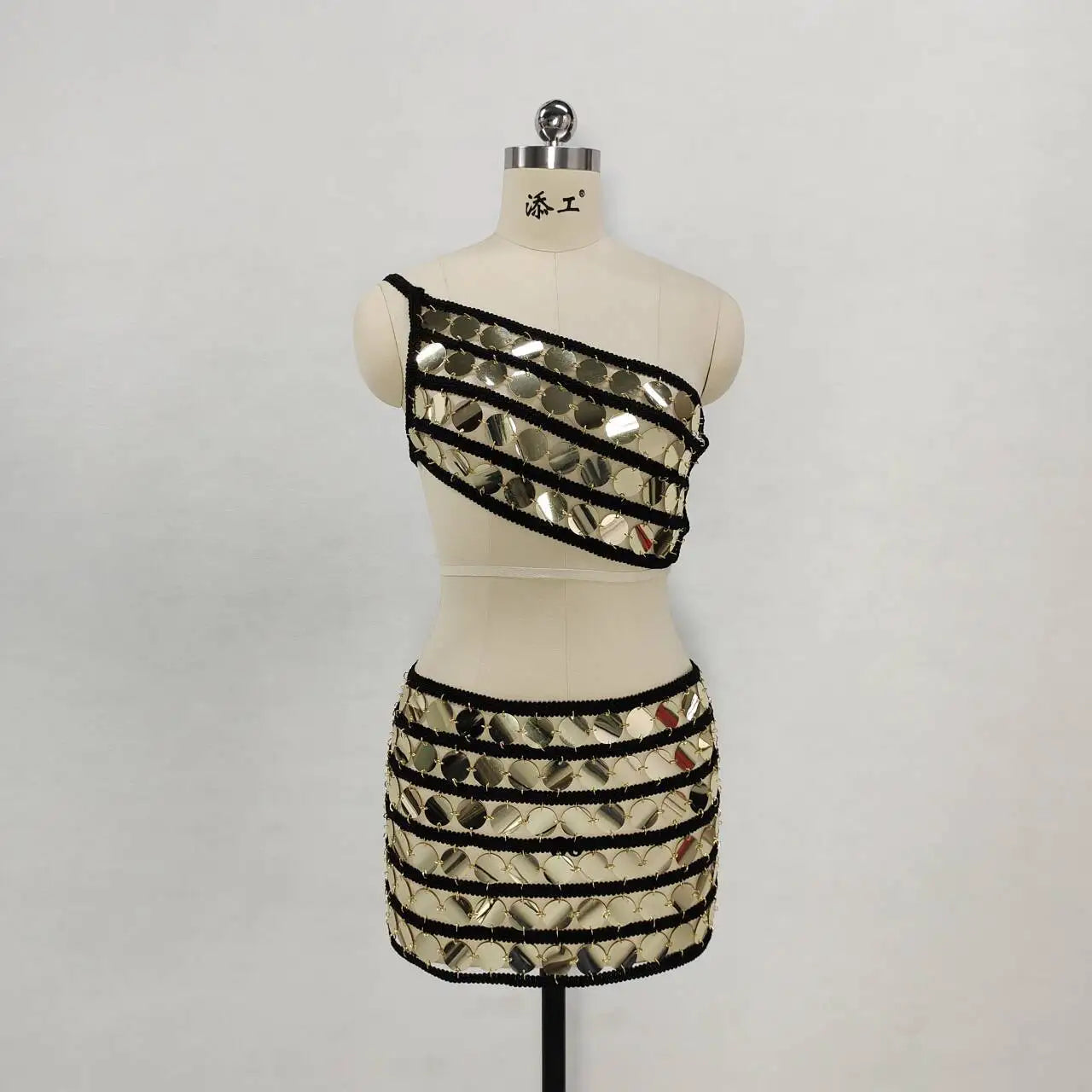 Maxy Fashion Arrival Sexy Backless Pearl Beading Hollow Out Halter Mini Evening Dress Trendiness Party Dress
