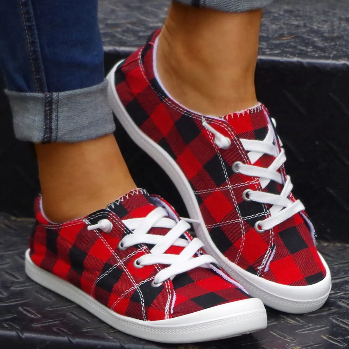 Maxy Women's Christmas New Fashion Red and Black Plaid Casual Cloth Shoes, Large Size Women's Shoes