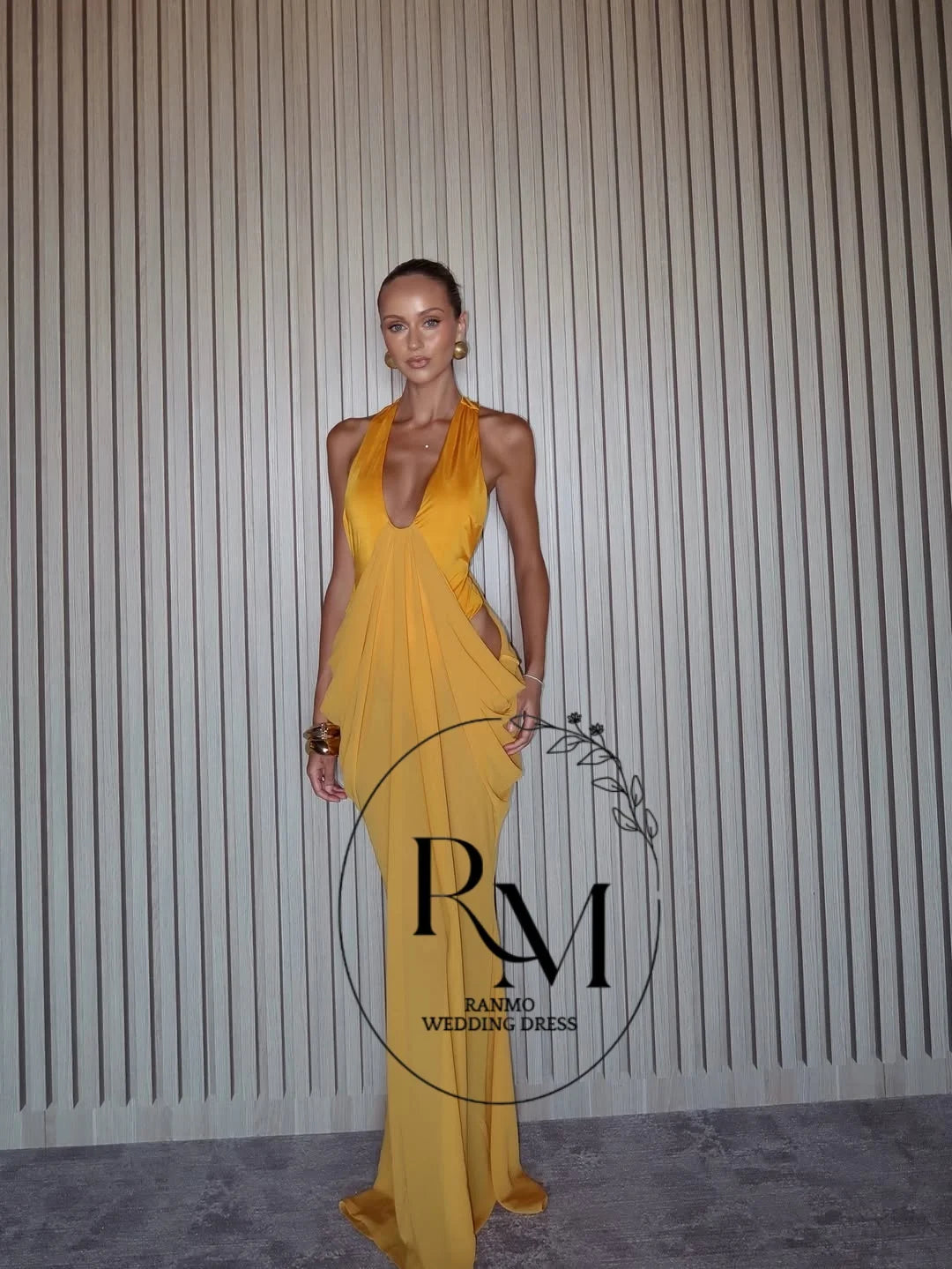 Ranmo Sexy Yellow Mermaid V-Neck Dresses Formal Party Gowns for Women Simple Sleeveless Prom Gown Floor-Length Customized 2026