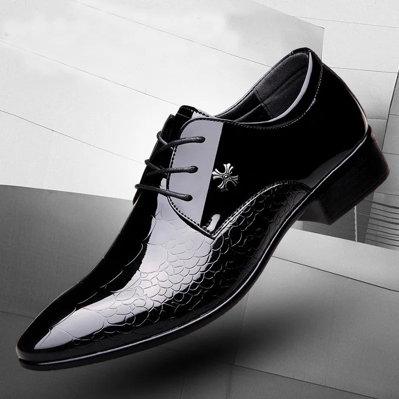 Maxy Newest oxford shoes for men luxury patent leather wedding shoes pointed toe dress shoes classic derbies plus size 38-48