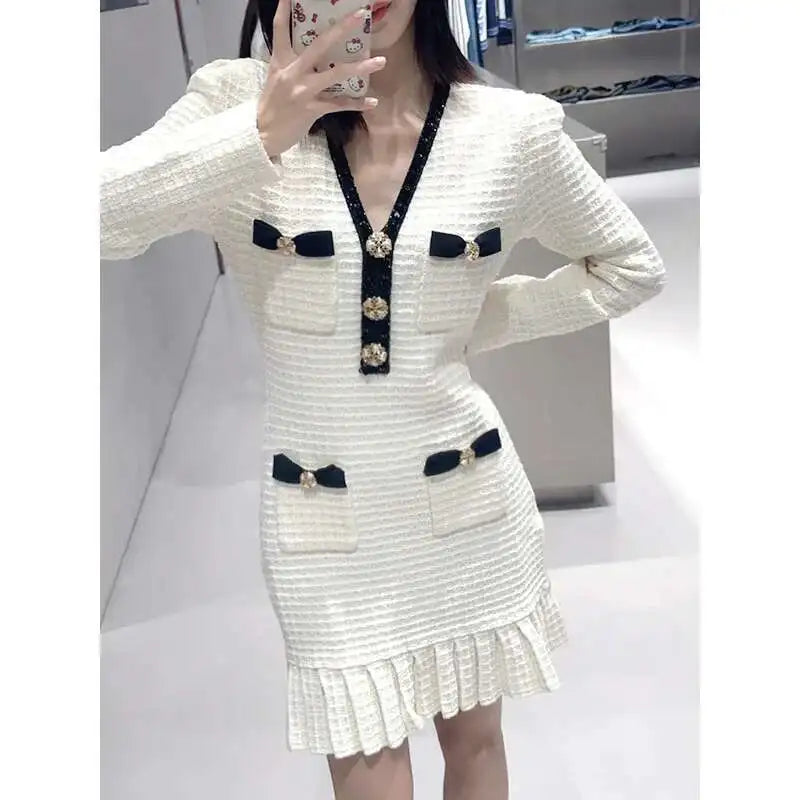 Maxy Luxury Autumn Long Sleeve White Sequin Short Dress Women's Knitted Waffle Mermaid Fishtail Crystal Button Evening Party Vestidos