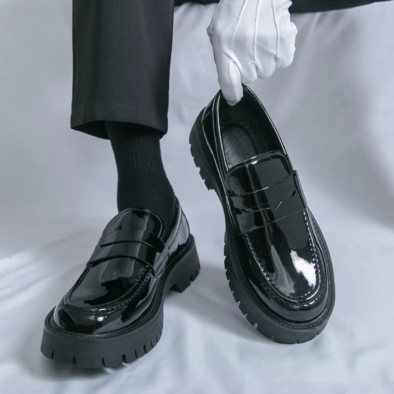Visco Four Seasons Classic Men Formal Leather Shoes Men Casual Thick-soled Anti-slip Fashionable Loafers Wedding Banquet Shoes Men