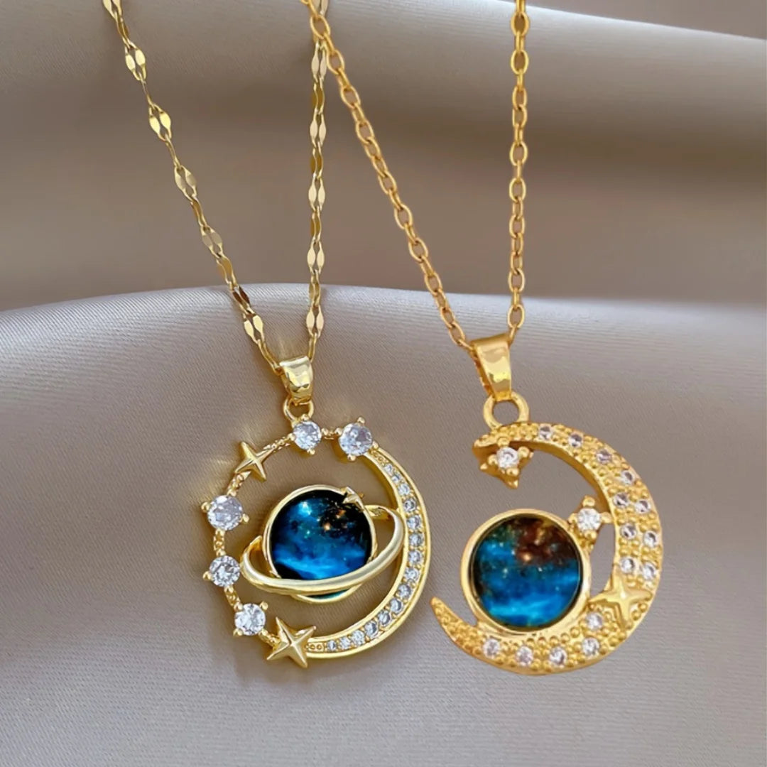 Maxy Fashionable Pendant Necklaces for Both Men and Women, Suitable for Daily and Party Wear, Couple's Necklace