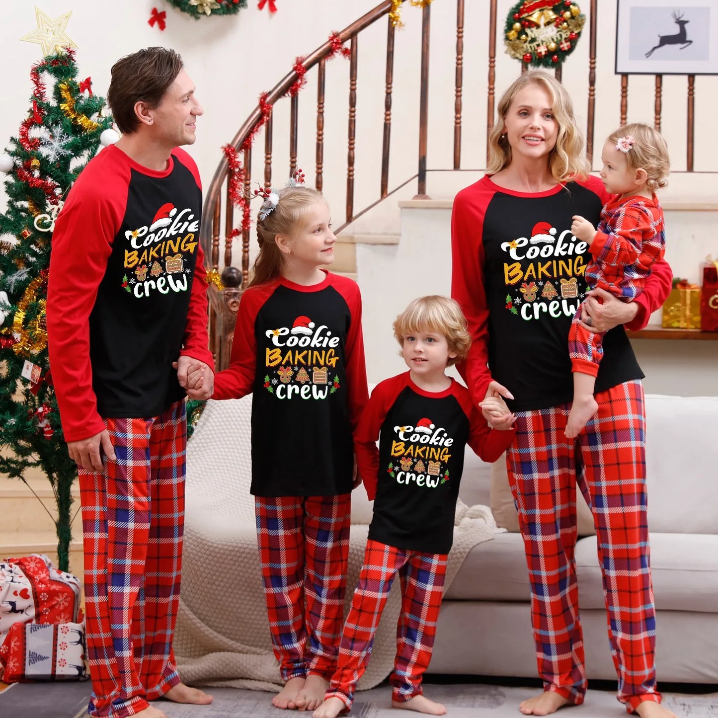 Merry Christmas Cartoon Print Family Pajamas Set Mother Father Kids Matching Outfit Baby Romper Boys Girls Clothes Xmas Look Pjs