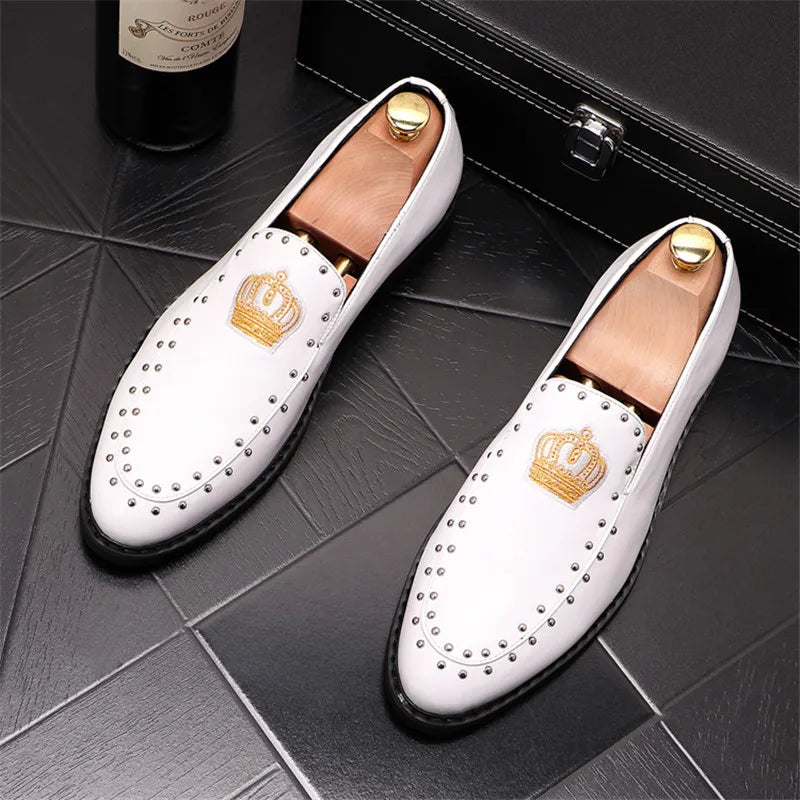 Visco New Luxury Royal Style Men Handmade Embroidery Crown Pattern Exotic Designer Loafers Fashion Brand Casual Wedding Dress Shoes