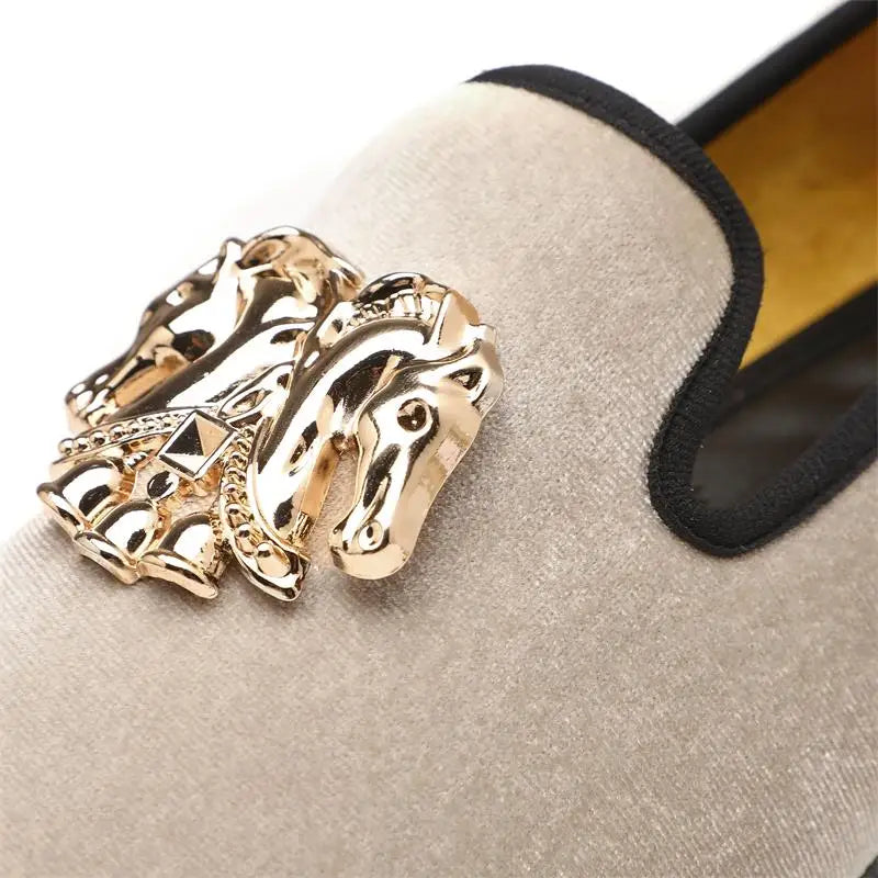 Visco Men Party Dinner Formal Shoes Fashion Gentleman Wedding Dress Shoes for Men Casual Shoes Beige Velvet Loafers