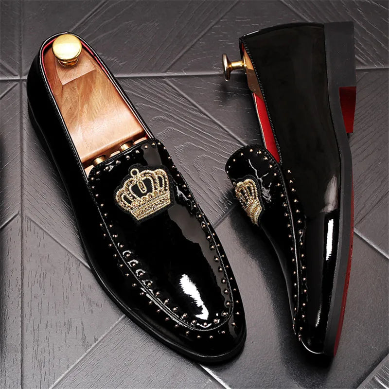 Visco New Luxury Royal Style Men Handmade Embroidery Crown Pattern Exotic Designer Loafers Fashion Brand Casual Wedding Dress Shoes