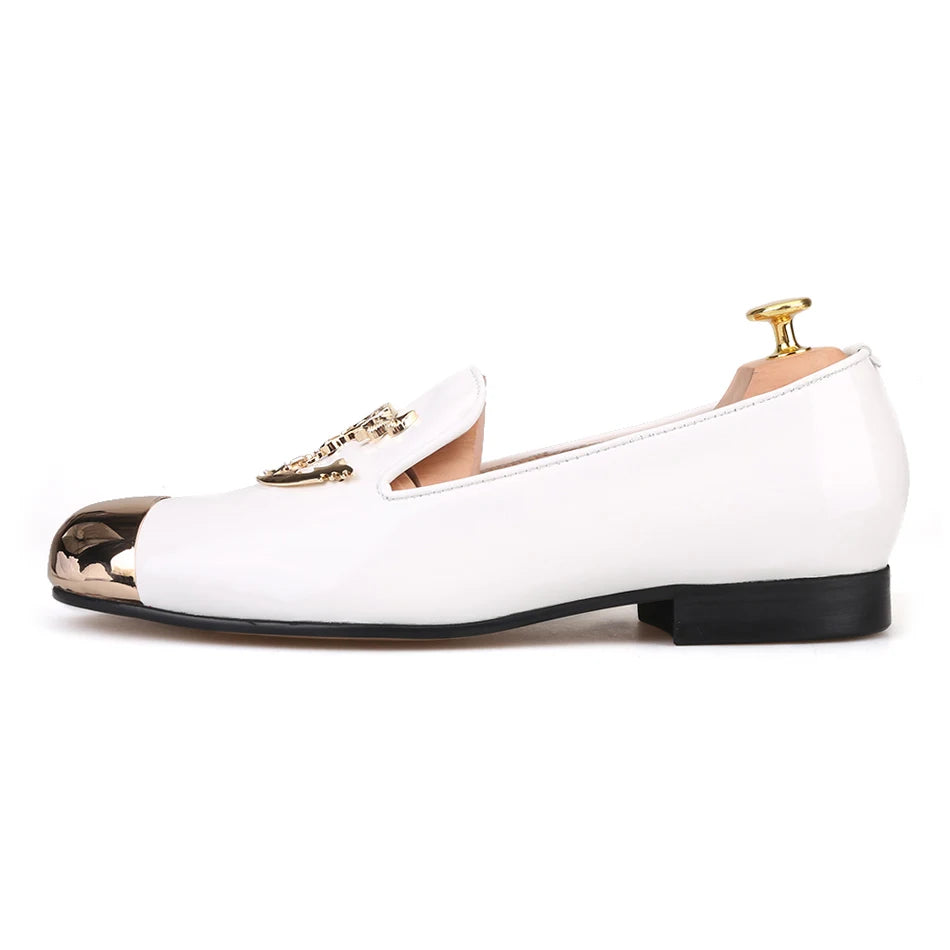 Maxy Pierite Metal Toe and Metal Skull buckle Men casual shoes party and wedding men's loafers Patent leather somking slippers