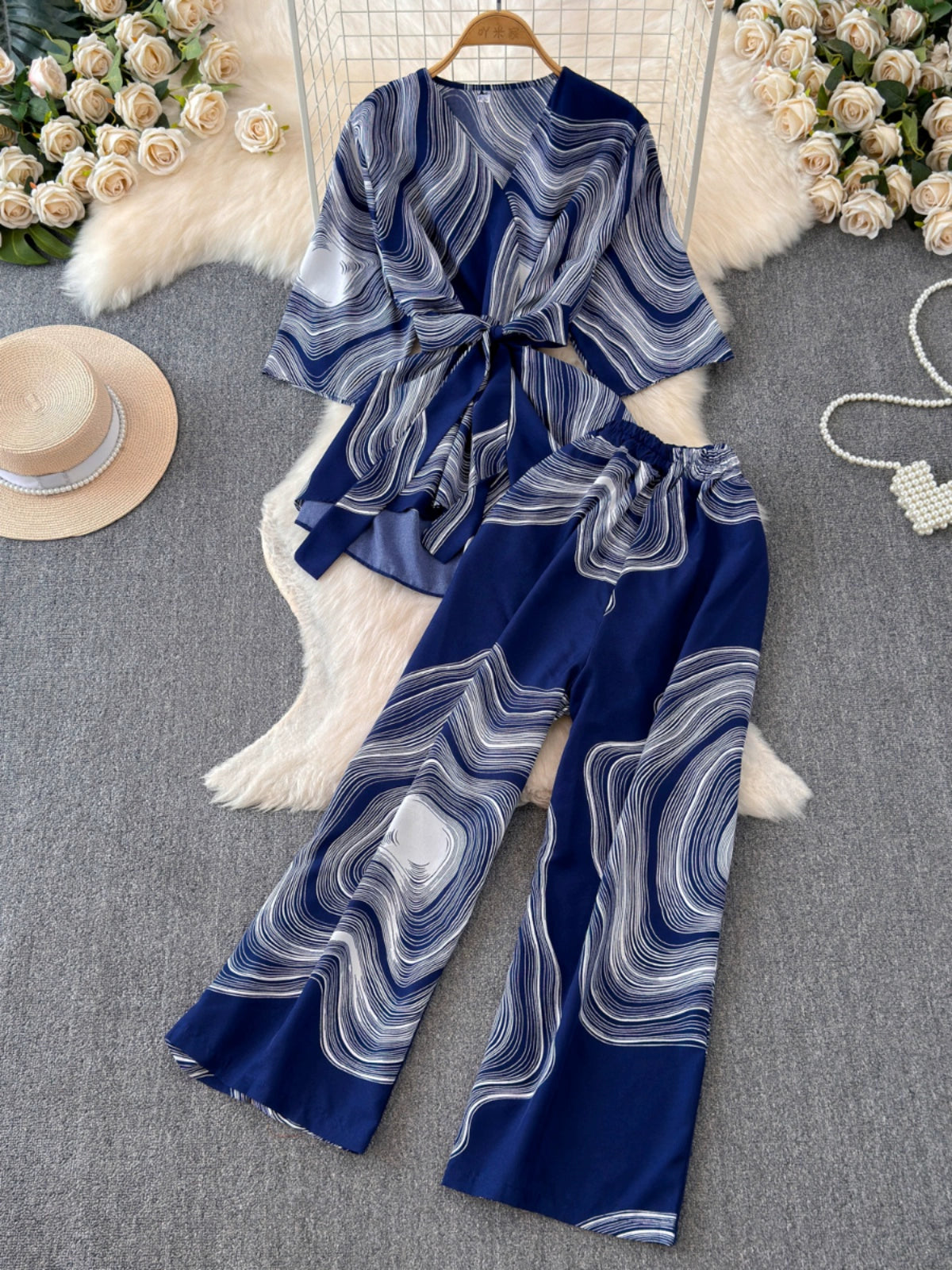 Maxy New Arrival Fashion Summer Suit Female Special-Interest Design Adult Lady like Woman Fried Street Tops + High Waist Loose Pants Two-piece Set