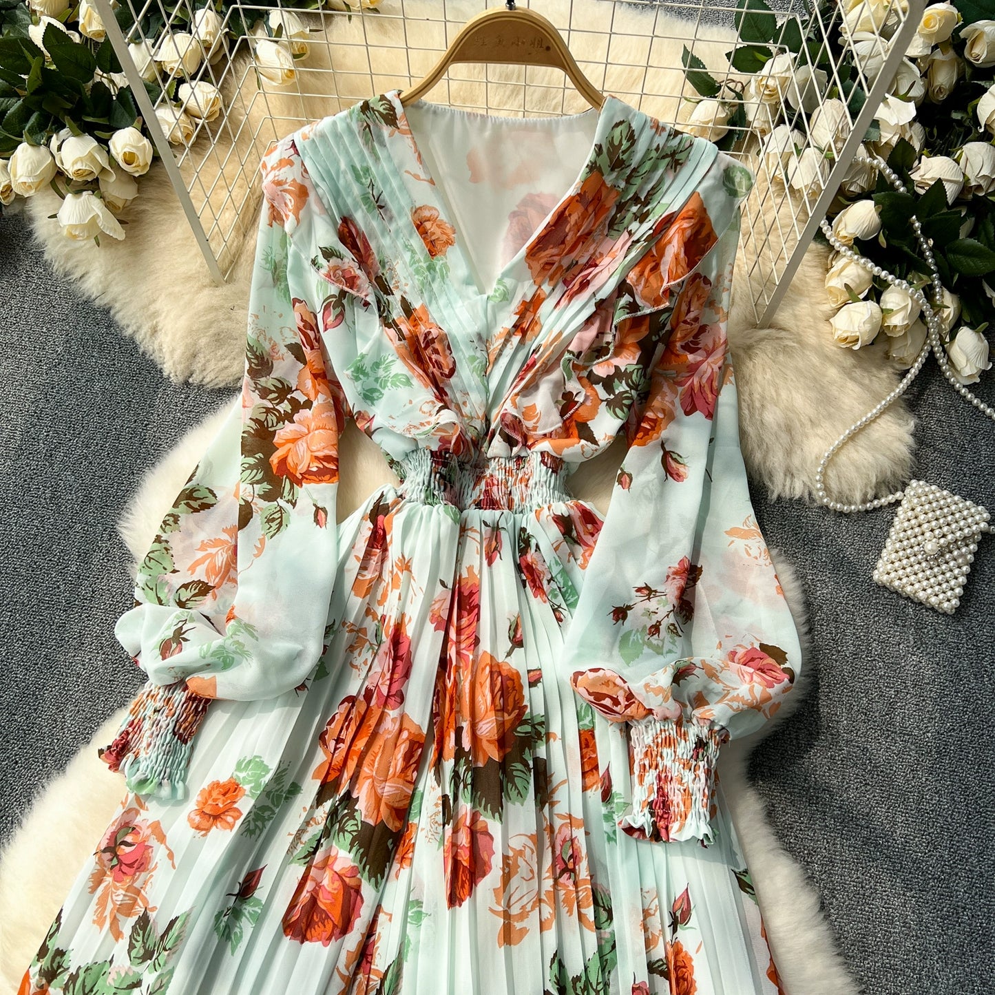 Macy French Style Retro Dress Women's Niche Style Lightly Mature Floral Chiffon Fairy Dress Tight Waist Slim Looking Elegant Pleated Long Dress